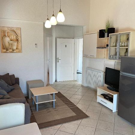 Apartment Gordana Вир Екстериор снимка