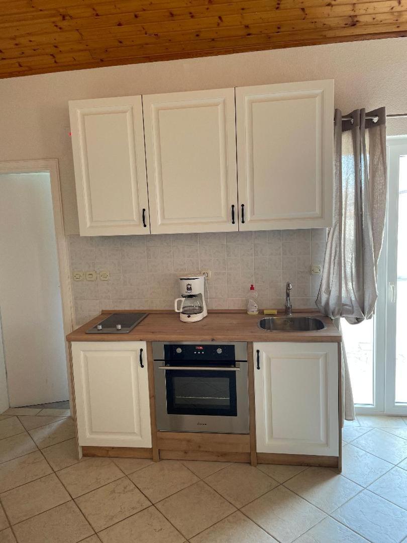 Apartment Gordana Вир Екстериор снимка
